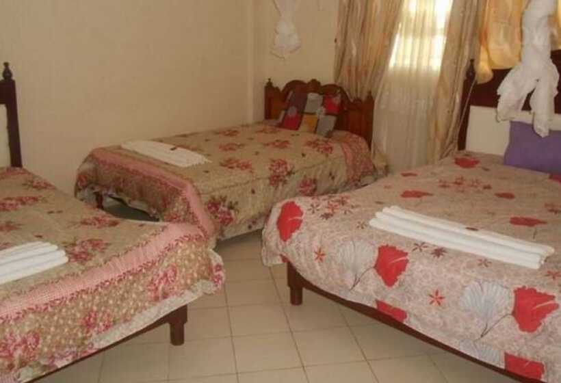 هتل Eldoret Adventist Guest House