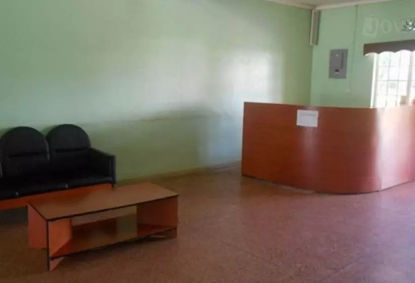 هتل Eldoret Adventist Guest House