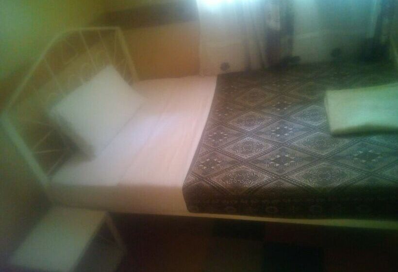 هتل Green Oak Restaurant