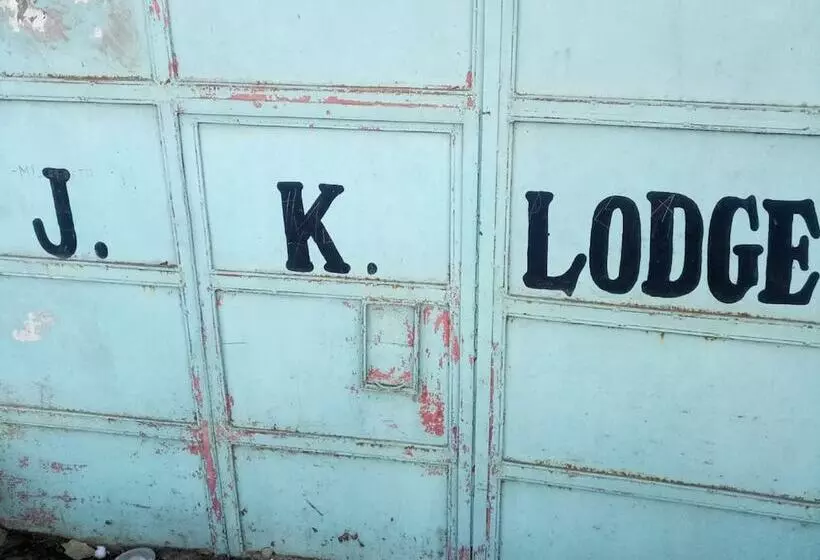 هتل Jk Lodge