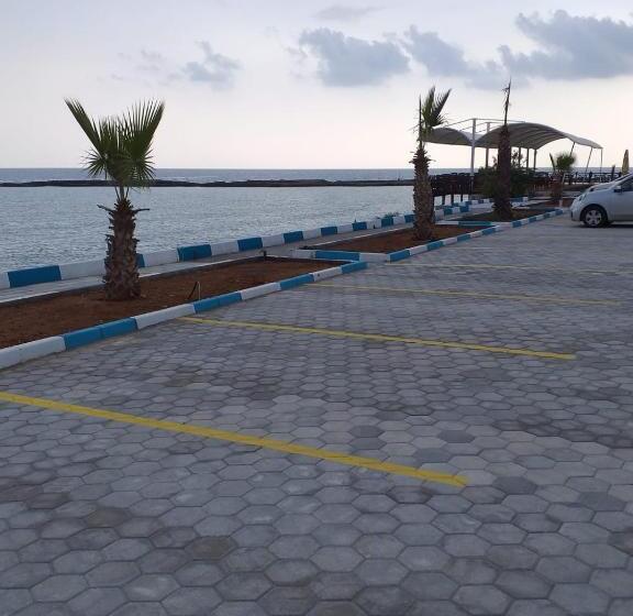 בית מלון כפרי Livana