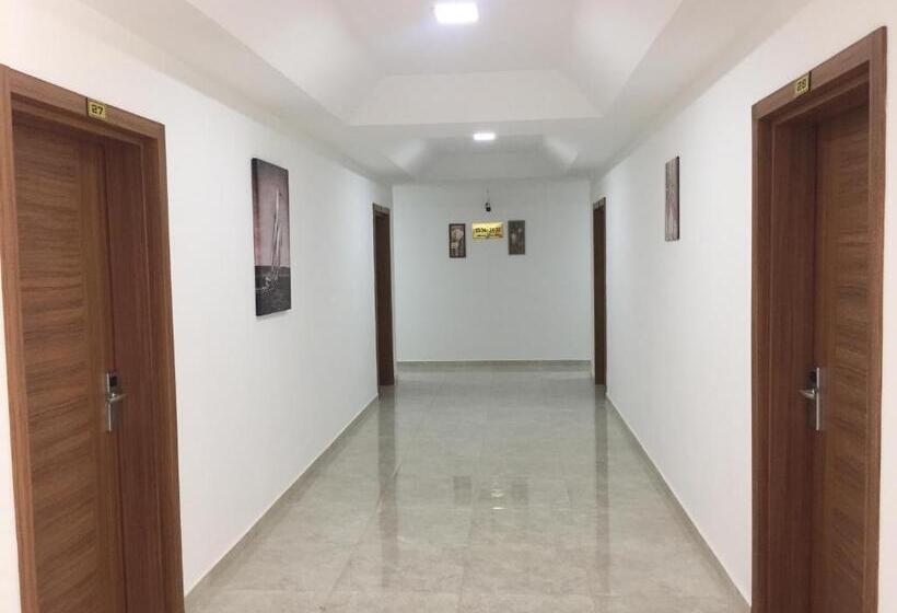 בית מלון כפרי Livana