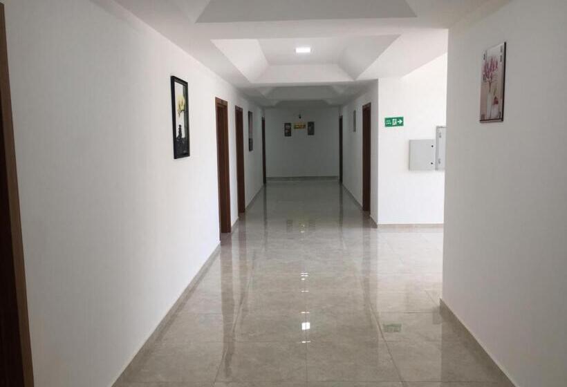 בית מלון כפרי Livana