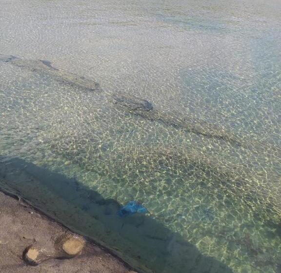 בית מלון כפרי Livana