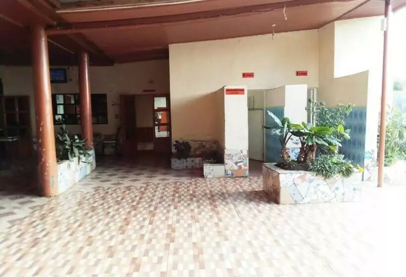 هتل The Delta Falls