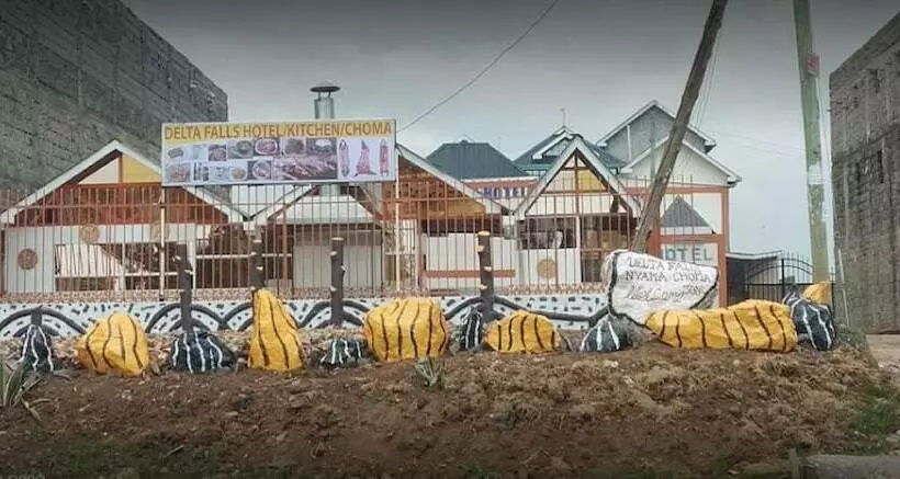 هتل The Delta Falls