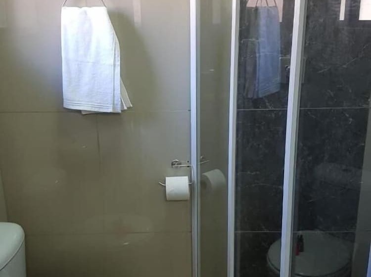 Hotel The Royal Prime Guest Lodge