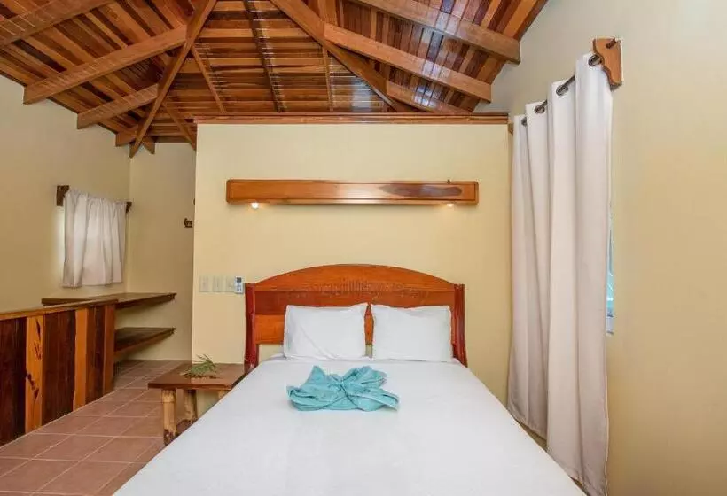 Hotelli Tranquility Bay Resort