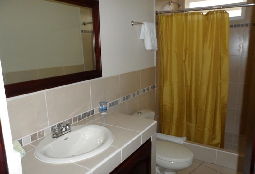 هتل Y Restaurante Costa Verde Mazatenango