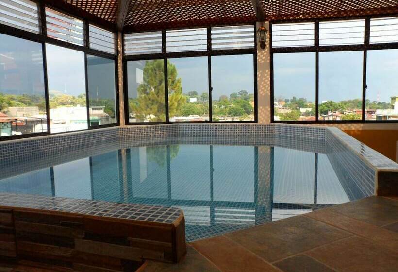 هتل Y Restaurante Costa Verde Mazatenango