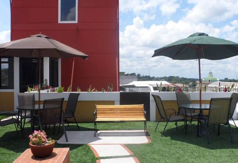 هتل Y Restaurante Costa Verde Mazatenango