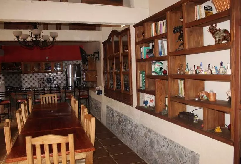 پانسیون Casa Kantunil