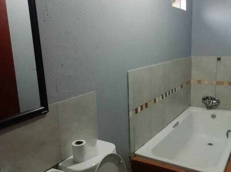 ペンション Fgm Guesthouse