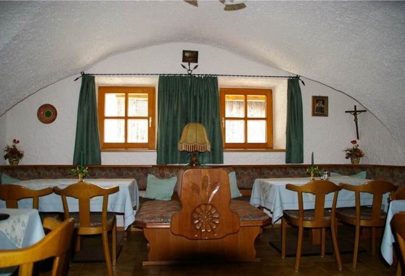 پانسیون Obermussbach