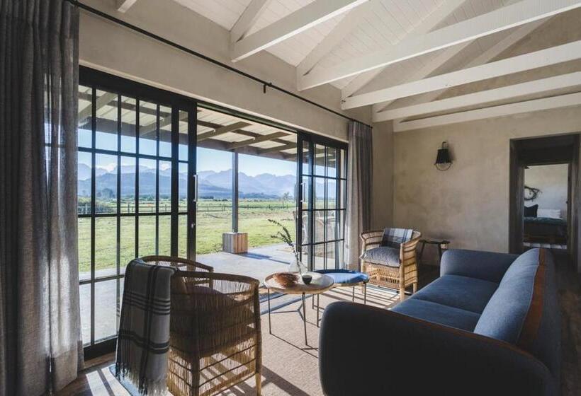 פנסיון The Farmstead