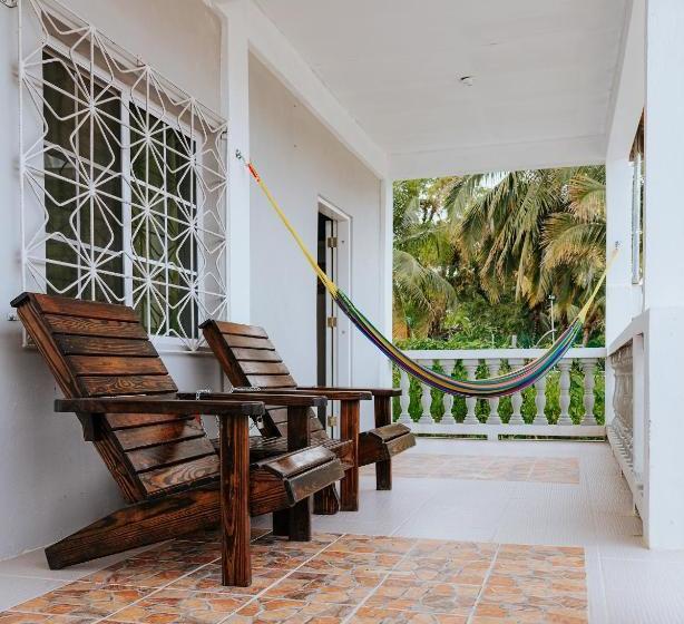 پانسیون Wanigi Guesthouse