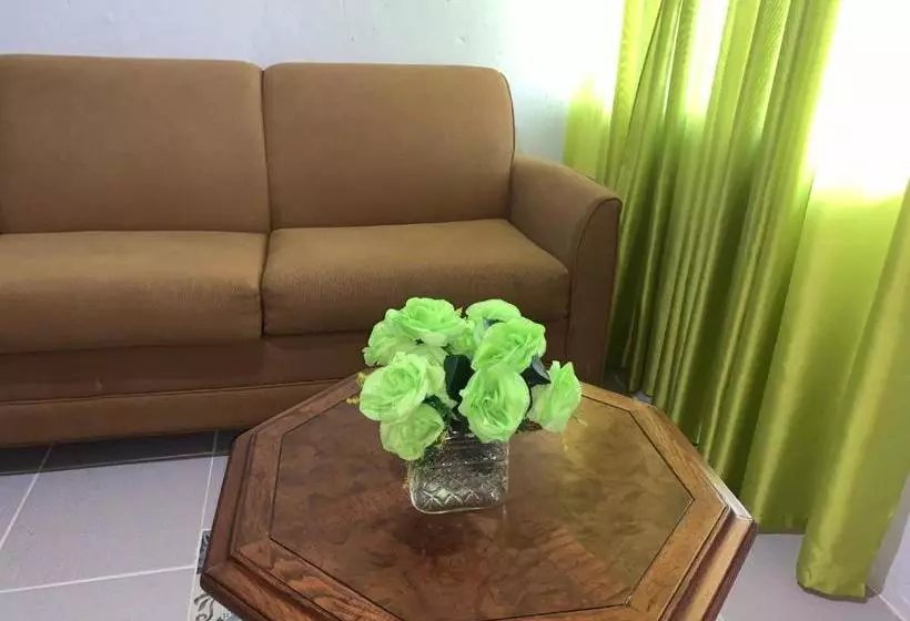 Majatalo Wanigi Guesthouse