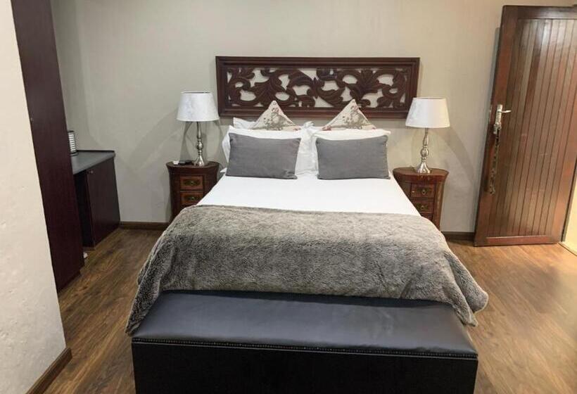 تختخواب و صبحانه Oaklands Inn And Conference Centre