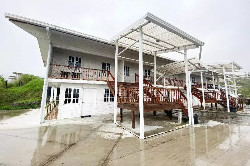 Hotelli Oyo 90329 Bridge House Homestay