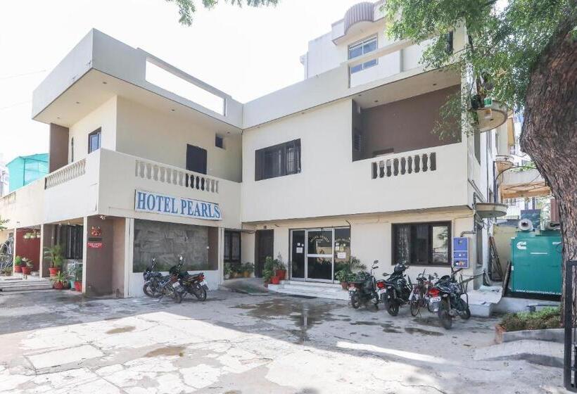 Отель Pearls