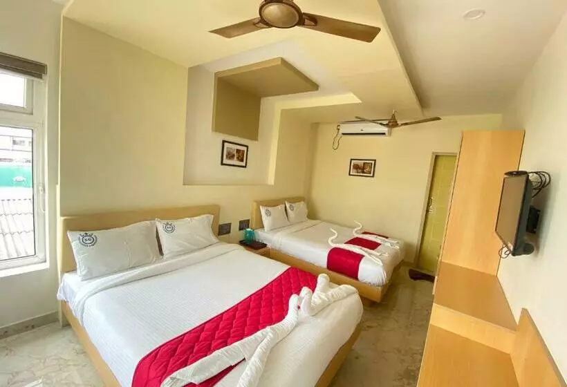 Hotelli Sangeeth Palace