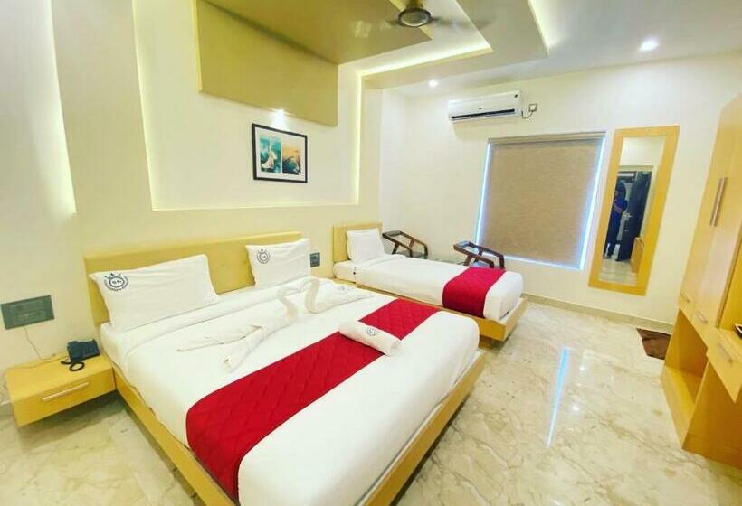 ホテル Sangeeth Palace