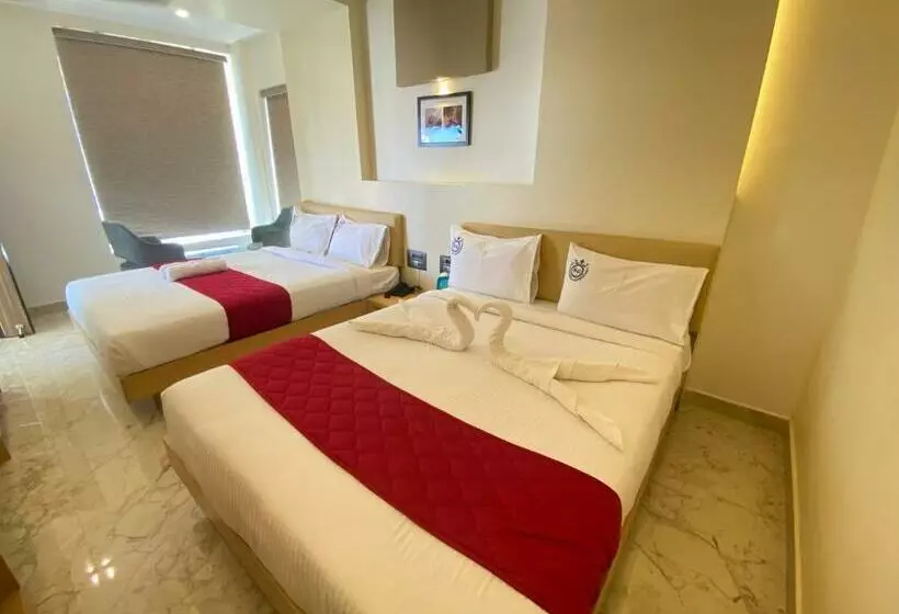 Hotelli Sangeeth Palace