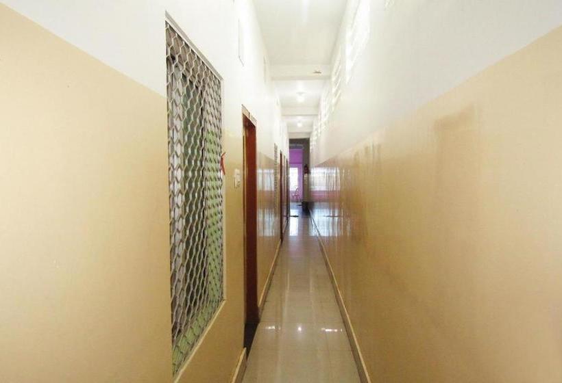 호텔 Goroomgo Star Lodge Puri