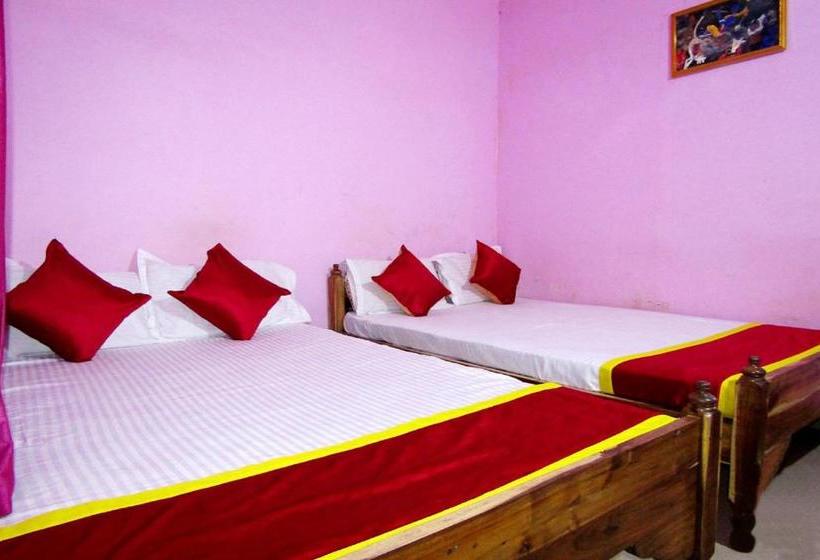 호텔 Goroomgo Star Lodge Puri