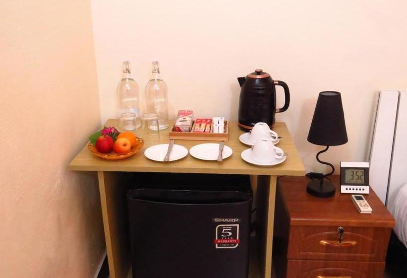 پانسیون Coral Reef Huraa