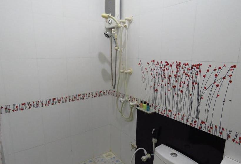 پانسیون Coral Reef Huraa