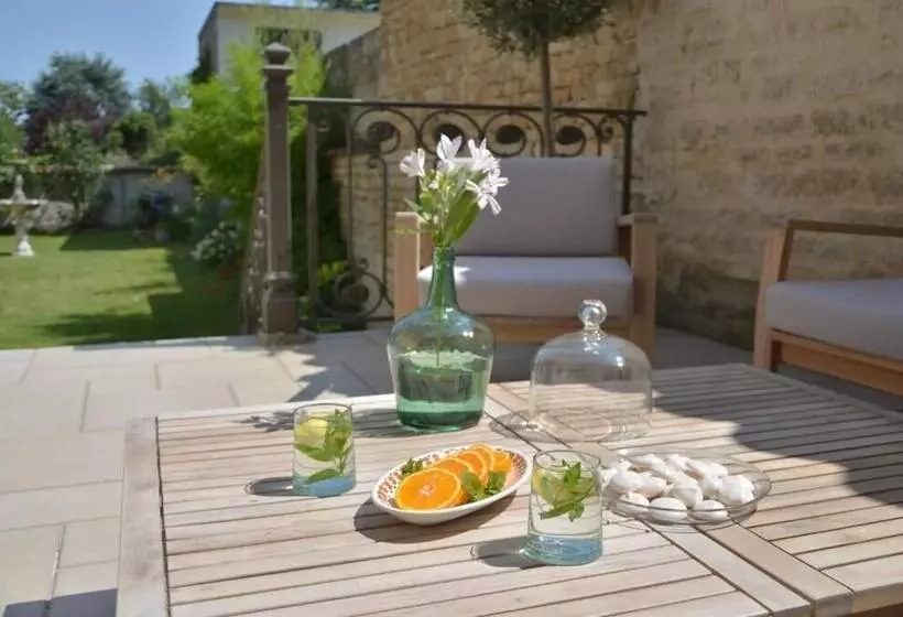 Majatalo Chambres D Hôtes   La Maison 19