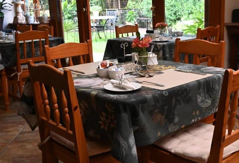 Pensió Luxury Family En Suite @ 4 Star Guest House