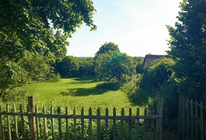 Пансион Y Revenir