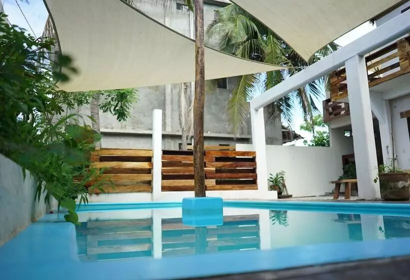 Aamiaismajoitus (B&B) Casa Playa Del Amor