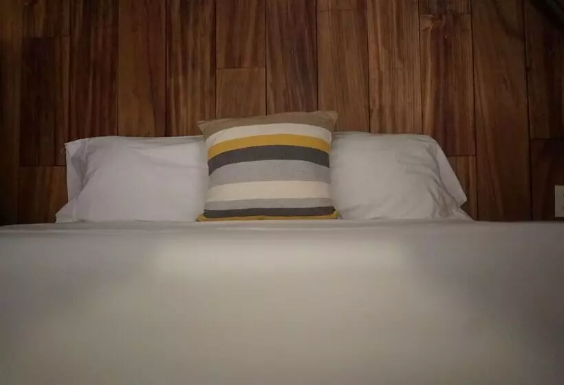 Aamiaismajoitus (B&B) Casa Playa Del Amor