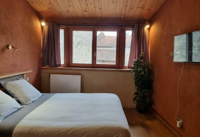 민박 L Attegia Lia