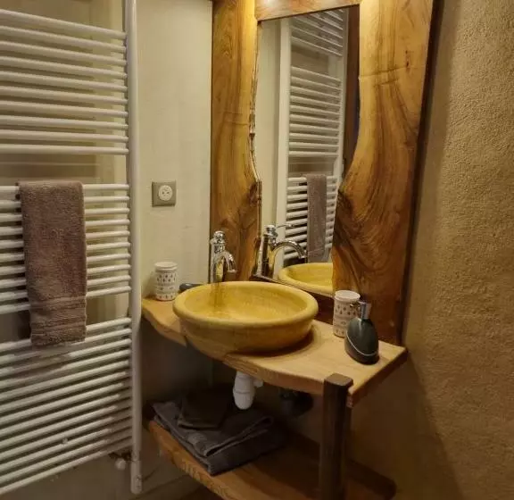 Aamiaismajoitus (B&B) L Attegia Lia