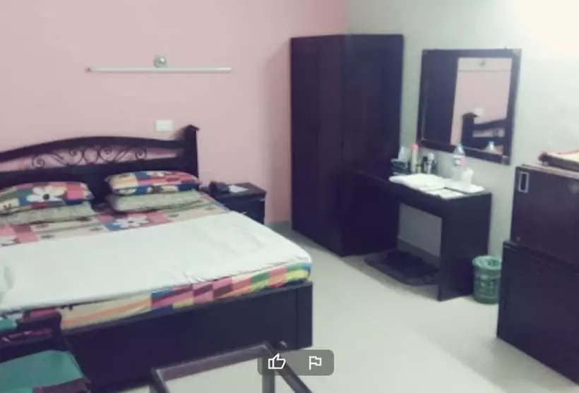 Hotel Silver Sand Multan