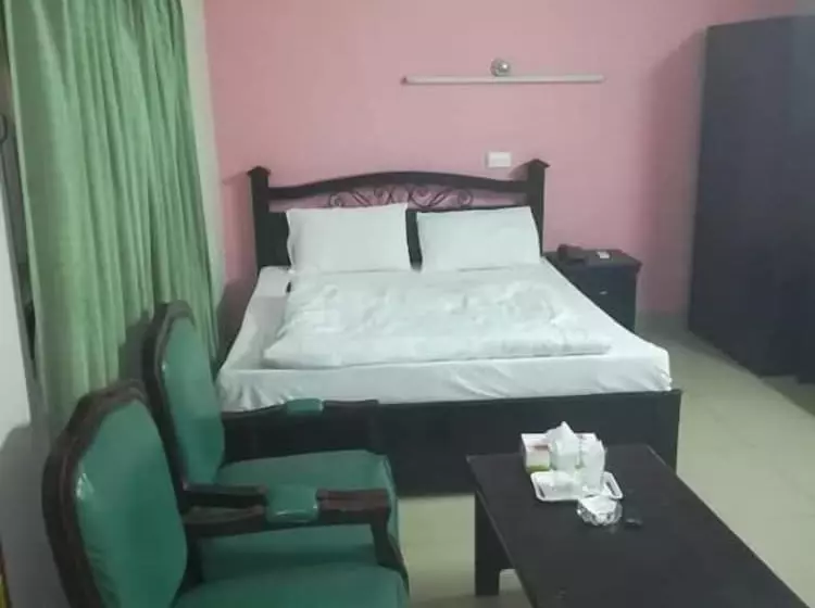 Hotel Silver Sand Multan