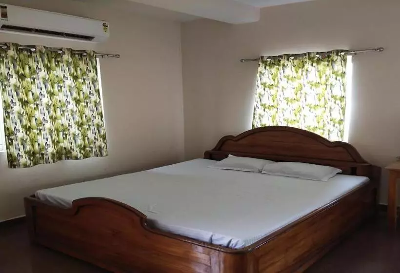 ホテル Spot On Senapati Inn Khandagiri
