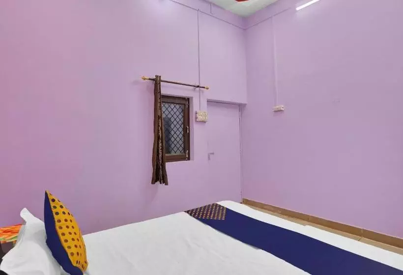 Hotelli Spot On 82118  Aniruddha Palace
