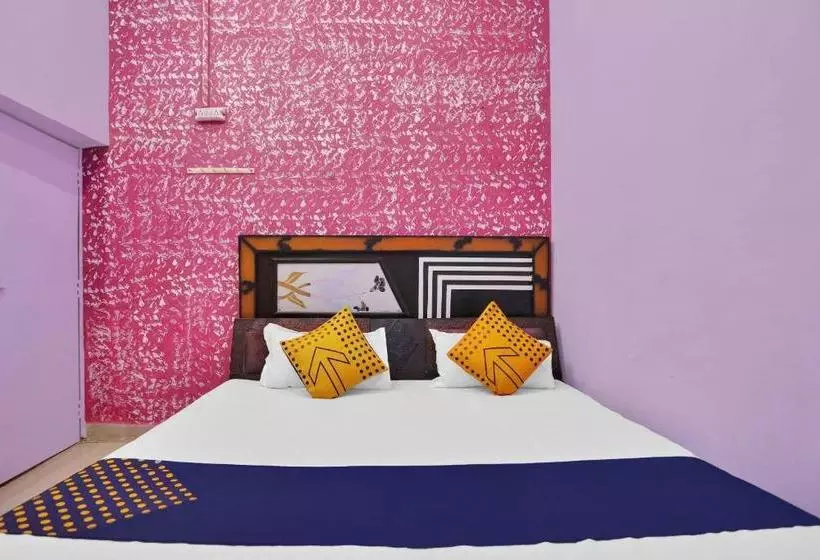 Hotelli Spot On 82118  Aniruddha Palace