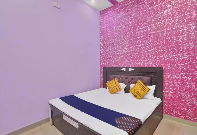 Hotelli Spot On 82118  Aniruddha Palace