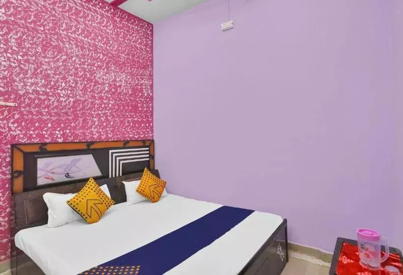 Hotelli Spot On 82118  Aniruddha Palace