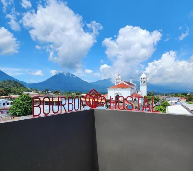 هتل Bourbon Hostal