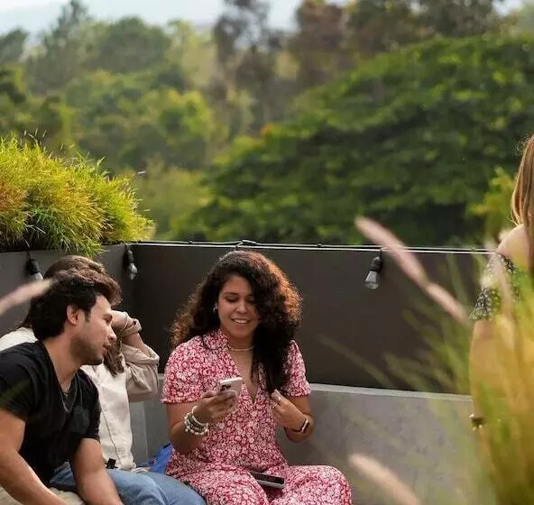 هتل Bourbon Hostal