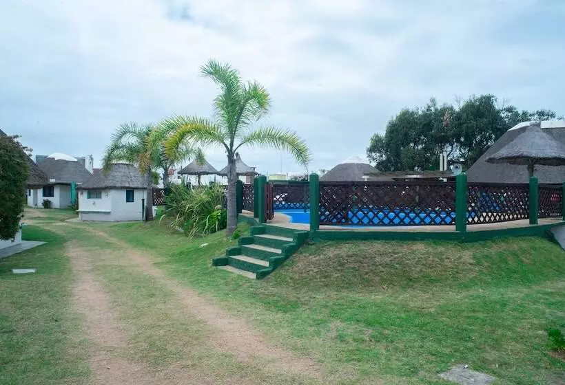 Hotelli Bungalows Los Lucianos Del Piemonte