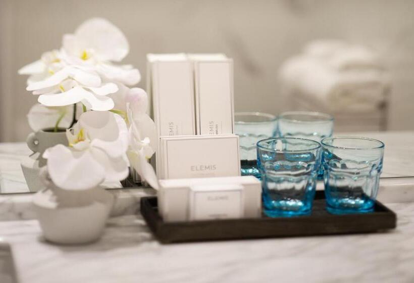 فندق Dorsett Gold Coast