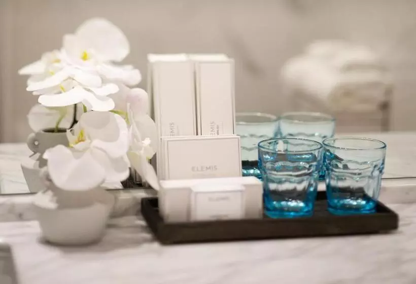 Hotelli Dorsett Gold Coast